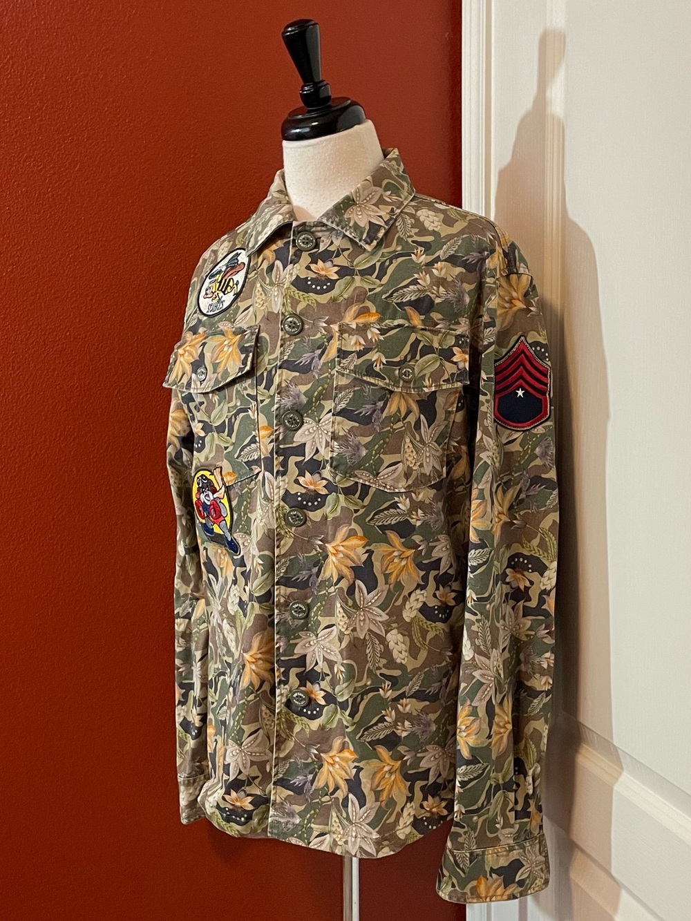 Top Gun Men’s Floral Printed Camouflage Military Aviation Patches Pocket Shacket